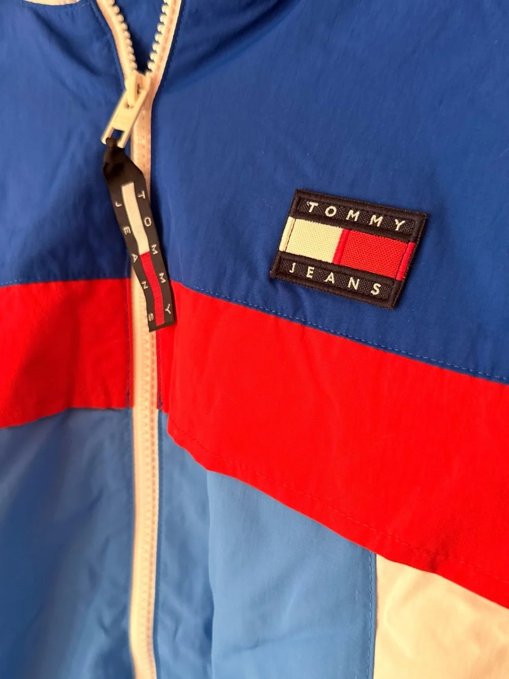 Tommy Jeans Colorblock Hooded Windbreaker Jacket Blue Red White Men’s Medium